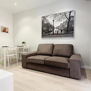 Ma22 - Ma22 - Apartment In Sants Communal Terrace Spain